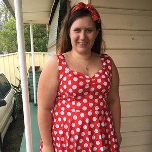 Meet your Posher, Corri